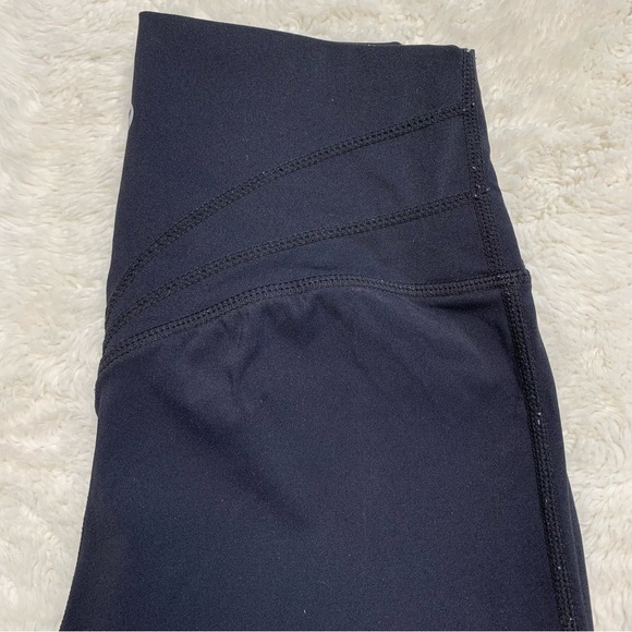 Lululemon Women's Black Flare Leg Mid Rise Leggings Size Small - Picture 3 of 9